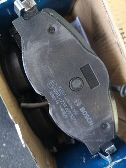 Brzdové platničky Bosch Predné VW AUDI Škoda - 4