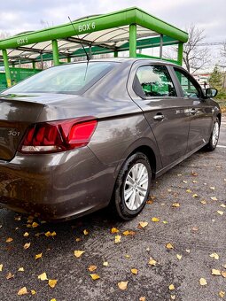 Peugeot 301 Facelift - 4
