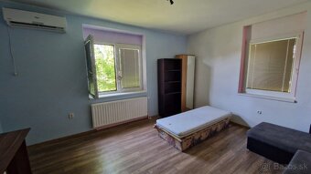 RODINNÝ DOM V PERFEKTNEJ LOKALITE ZLATE MORAVCE - 4