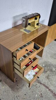 Predám stolový šijací stroj značky Veritas - 4