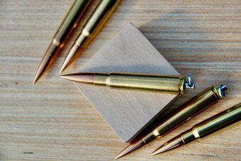 SUVENIRY Z UDOLIA SMRTI - 4