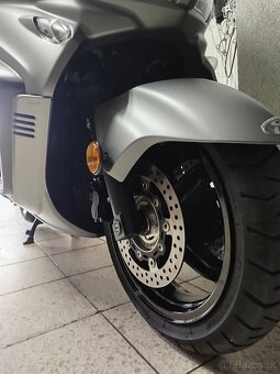 Suzuki Burgman 650 executive. - 4