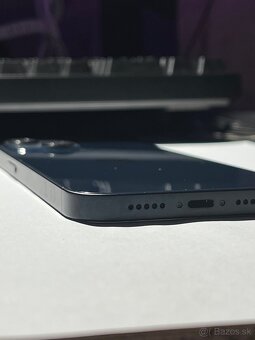 iPhone 13 – 128 GB, Midnight Blue - 4