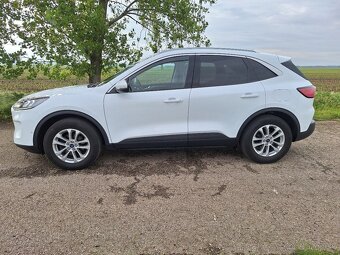 Ford Kuga Titanium X 2.0 Tdci 140kw AWD A/T - 4