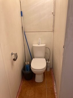 Na prenájom garsónka v spodnej časti Klokočiny+ pivnica. - 4