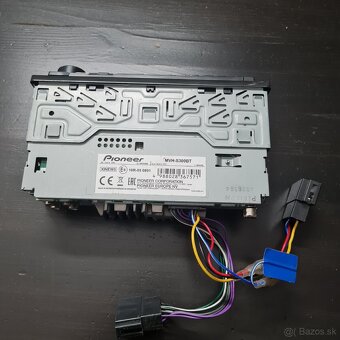 Pioneer MVH-S300BT - 4