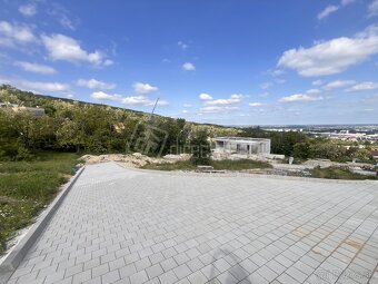 Slnečný pozemok pre RD, 768m2, všetky IS, akt UPI, BA-… - 4