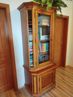 Rustikálna dvojdielna retro skriňa - 4