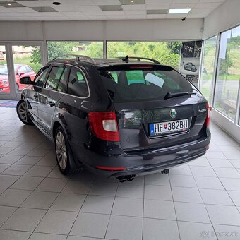 SUPERB 2.0 TDI 4x4 - 4