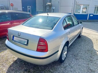 Škoda SuperB 2.8 V6 142kw, 5st.manual - 4