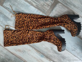 Semišové leopardie čižmy 39 - 4