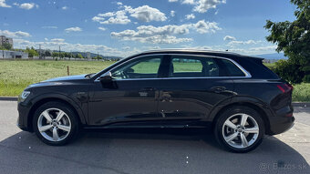 Audi E-tron 50 quattro Advanced - 4