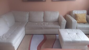 Kožené kreslo, taburetka a sedačka v tvare L - 4