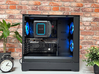 Ryzen 9 7950X3D\32GB\RTX 5070\SSD\850W Zdroj - 4