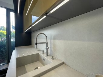 Kuchyňa HANÁK s ostrovom, nová, výstavná vzorka - 4