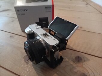 Sony A6100 s objektívom 16-50 - 4