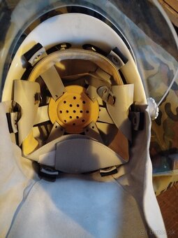 Prilba - 4