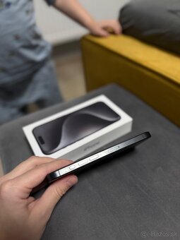 iPhone 15pro 256gb - 4