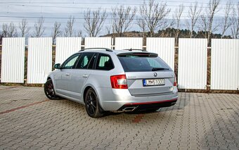 Škoda Octavia Combi 2.0 TDI RS - 4