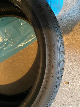 Pneumatiky Hankook W330 225/40 R18 92V - 4