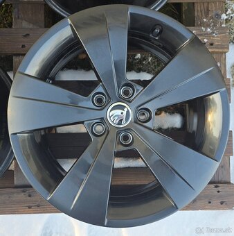 ORIGINÁL ŠKODA HLINÍKOVÉ DISKY 5x112 R17 - 4