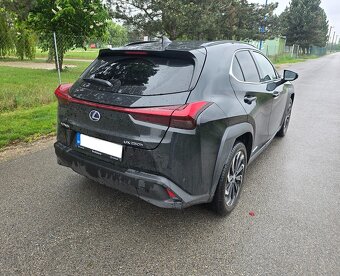Lexus UX 250H 2.0 112kW Hybrid 2023 - 4