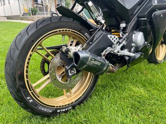 Yamaha yzf r125 - 4