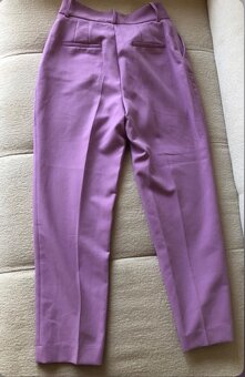 ———-Fialové nohavice s opaskom Zara, S/36, 11.70 E—— - 4