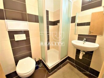 1-IZBOVÝ BYT PO KOMPLETNEJ REKONŠTRUKCII, 29m2,... - 4