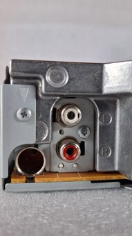 Predám 1 DIN autorádio PIONIEER DEH 3700 MP - 4
