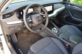 ŠKODA OCTAVIA COMBI 2.0 TDI DSG VIRTUAL KAMERA CRYSTAL LED - 4