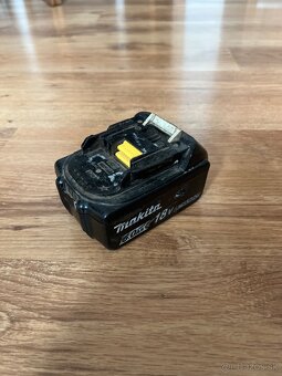 Predám batériu Makita 5Ah - 4