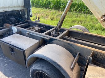 Mitsubishi Canter Fuso Vyklapac 2,8td - 4