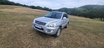 KIA SPORTAGE 2,0 CRDI 4x4 - 4