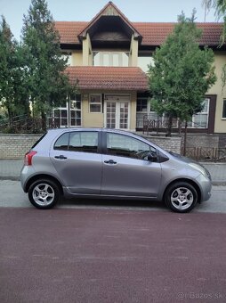 Toyota Yaris 2007 1.0 benzin - 4