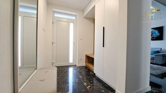 NOVINKA NADČASOVÁ NOVOSTAVBA - 4