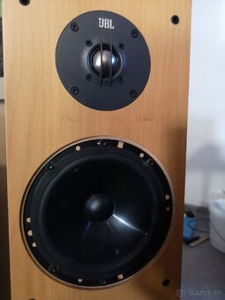 JBL - 4