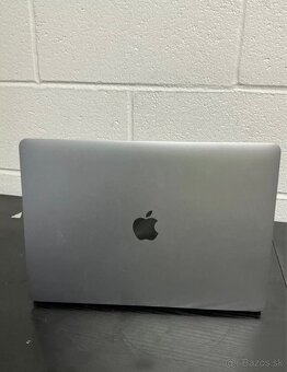 Macbook Pro 2022 M2 - 4
