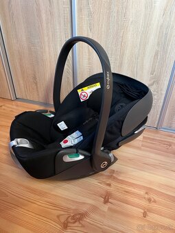 Cybex CLOUD Z2 i-SIZE Plus (0-13 kg) Deep Black Platinum - 4