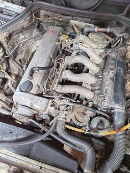 Motor Mercedes 250 Diesel / 5.Valec - 4