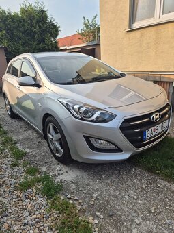 Predam Hyundai i30 CW Kombi 1.6i CRDi 16V DOHC Family - 4
