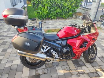 Suzuki GSX1250 FA 12/2015 - 4