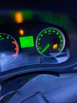 Škoda roomster 1.4 benzín - 4