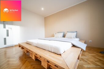 Prenájom 2-izbového bytu po kompletnej rekonštrukcii na Jurk - 4