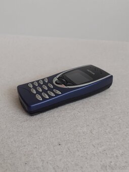 NOKIA 8210 - 4