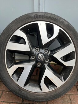 Hlinikove disky NISSAN R18 - 4