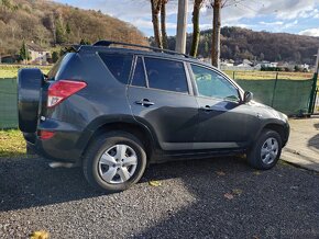 Toyota RAV 4 2,2 D-4D 4x4 - 4