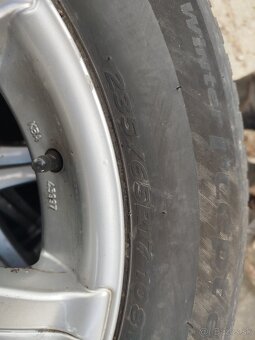 235/65 R17 zimné - 4