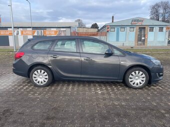 Opel Astra Sports Tourer 1.7 CDTi - 4