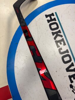 UPLNE NOVA PROFI HOKEJKA CCM JETSPEED FT4 PRO HANZ CUSTOM - 4